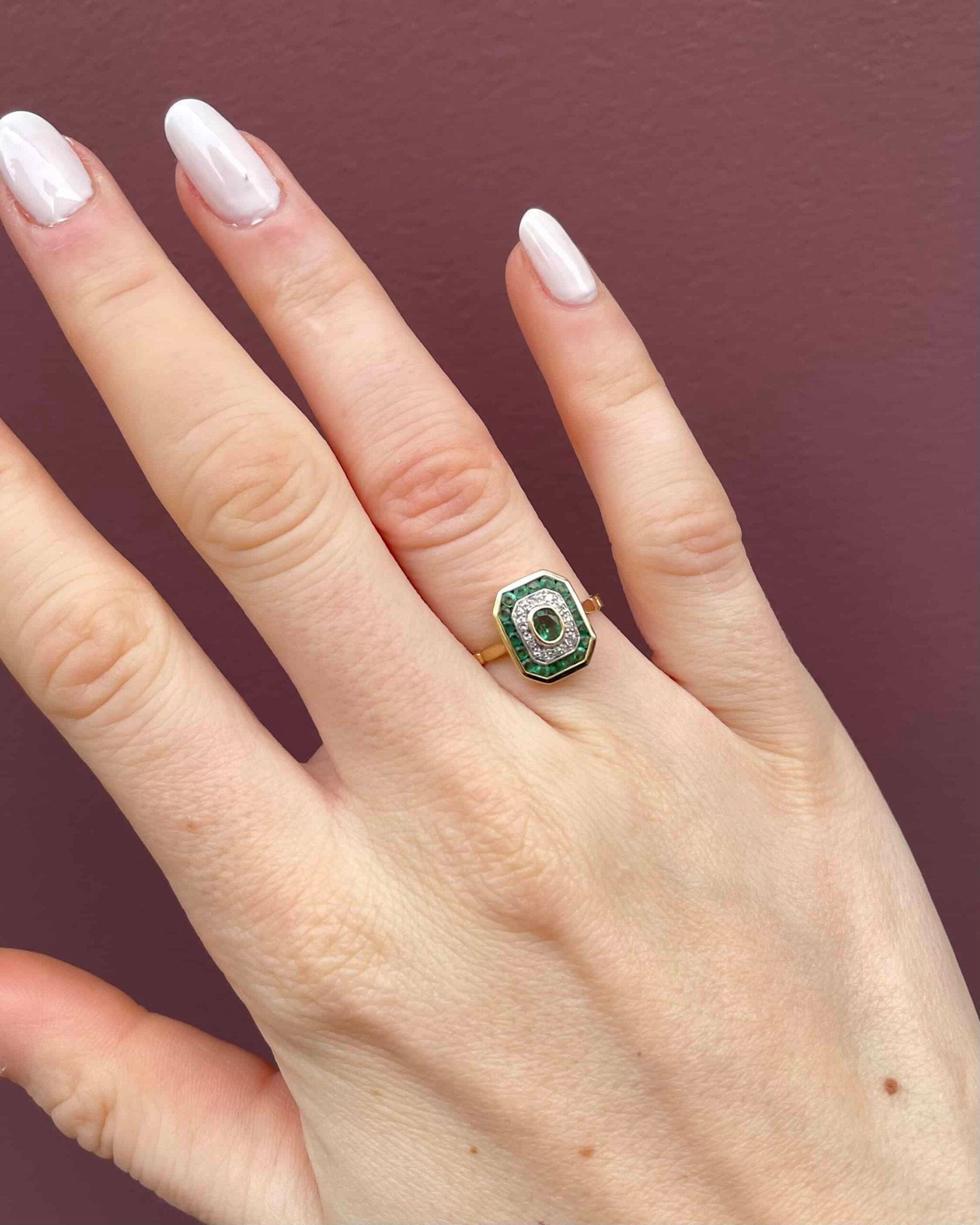 Bague Style Art-Déco Émeraudes et Diamants "Ximena" - Elliade Paris