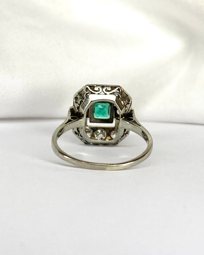 Bague Art Déco Émeraude 0.47 carat &amp; 12 Diamants &quot;Olivia&quot; - Elliade Paris