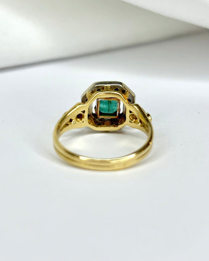 Bague Art Déco Émeraude 0.75 carat &amp; 20 Diamants &quot;Aneia&quot; - Elliade Paris