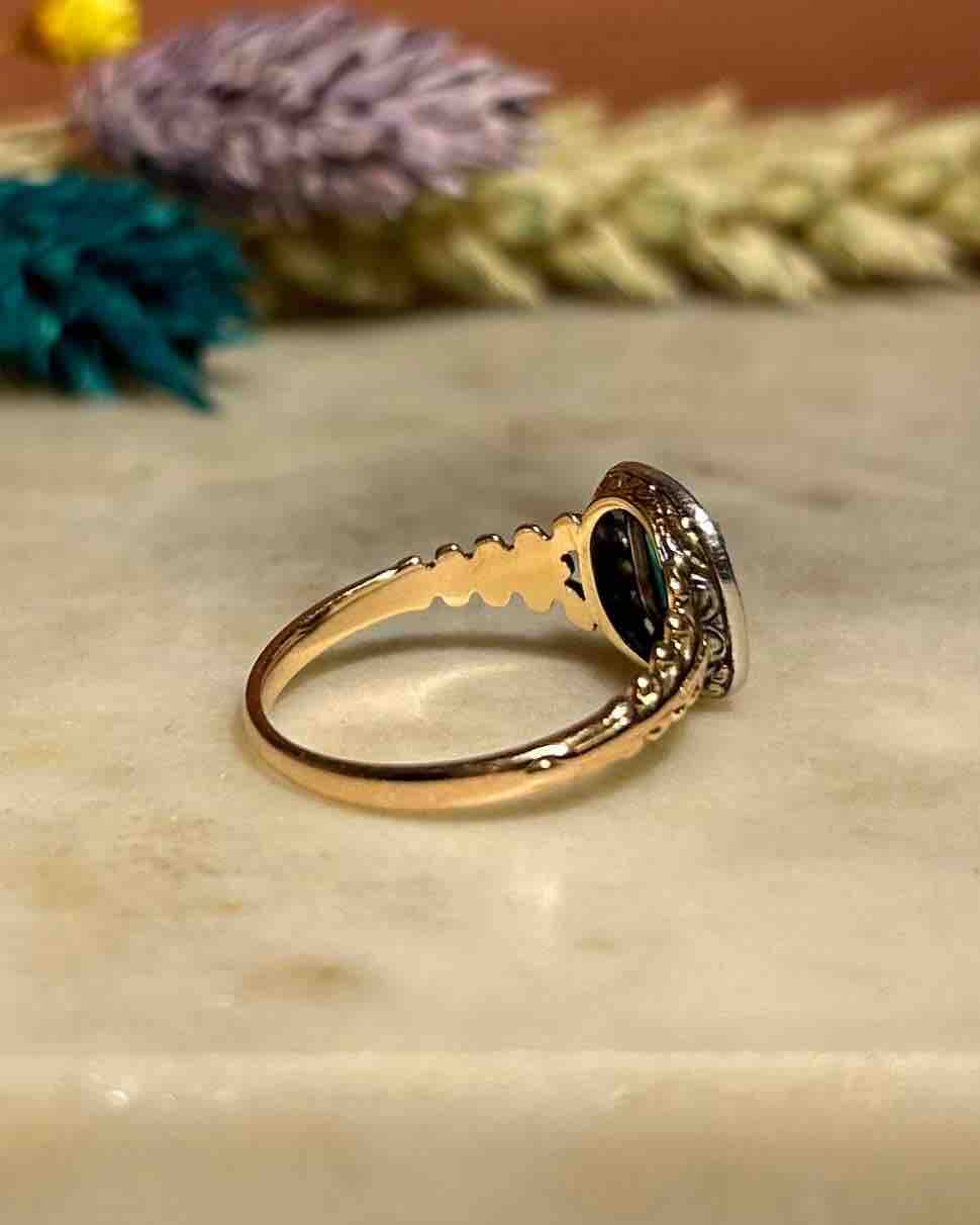 Bague Art - Déco Émeraude &amp; 18 Diamants &quot;Catherine&quot; - Elliade Paris