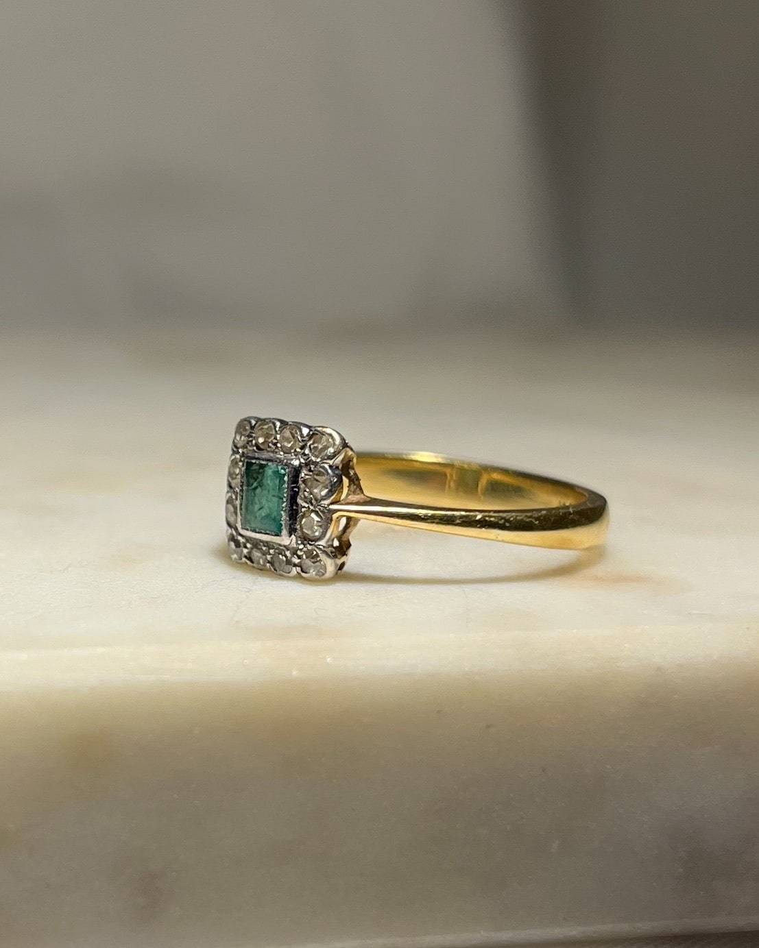 Bague Art - Déco émeraude &amp; diamants "Louisia" - Elliade Paris