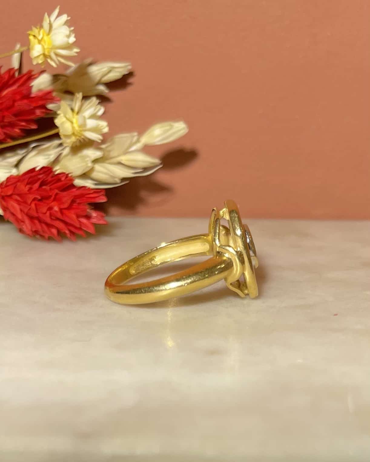 Bague style Art-Déco Emeraude &amp; 14 Diamants "Orrine"