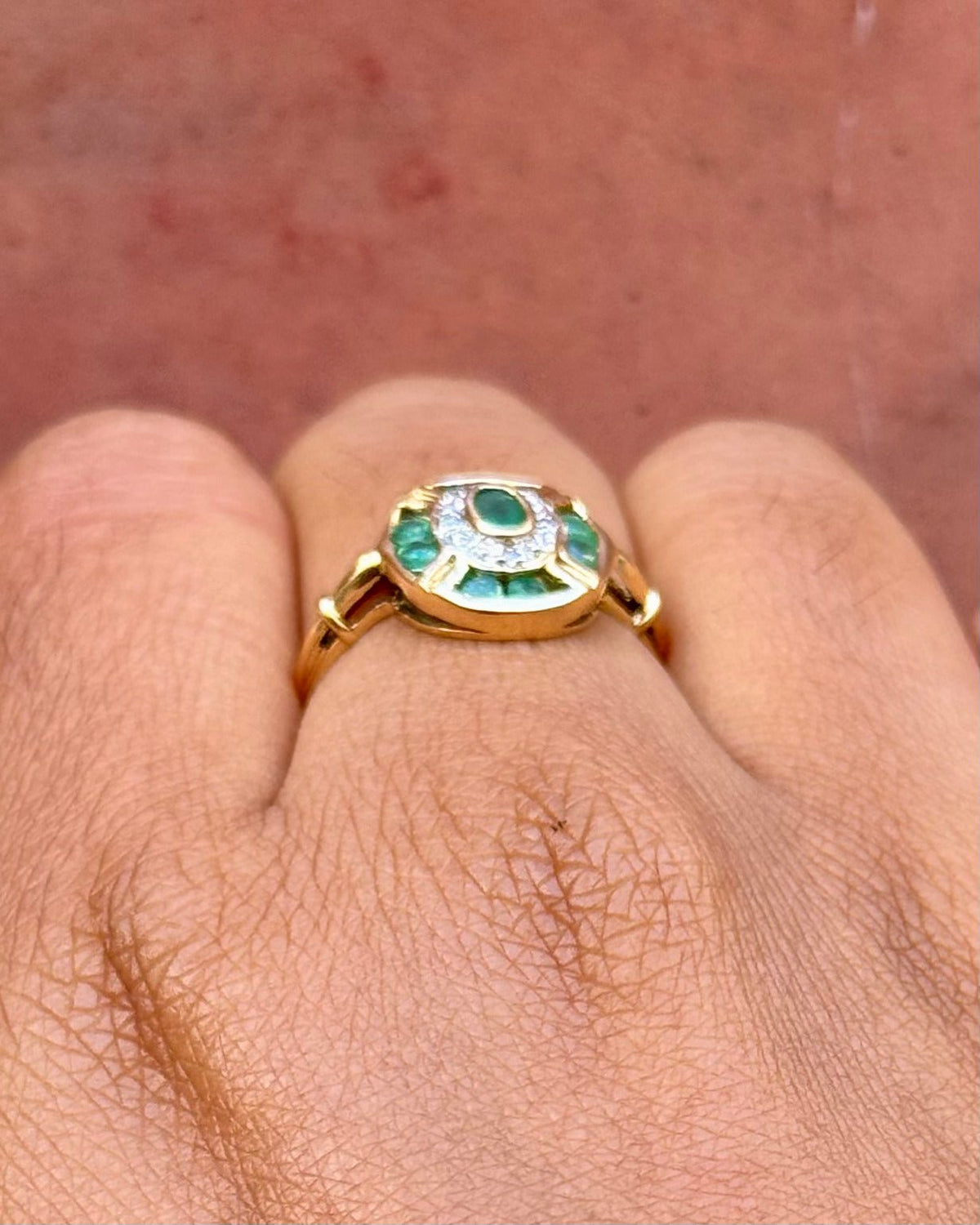 Bague Art-Déco Émeraudes &amp; Diamants "Laurette" - Elliade Paris