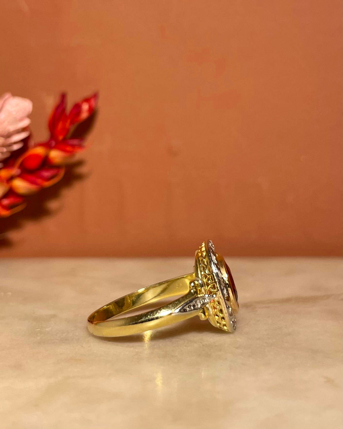 Bague Art-Déco Grenat 1.10 carat et Diamants &quot;Birdie&quot;