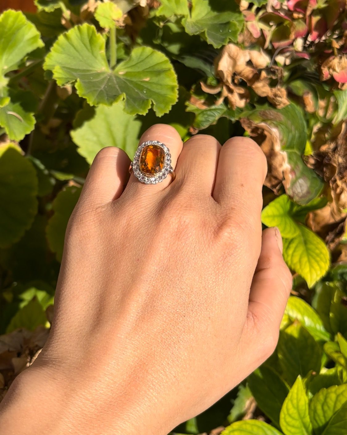 Bague Art déco Marguerite Citrine 7.50 carats &amp; diamants "Harper" - Elliade Paris