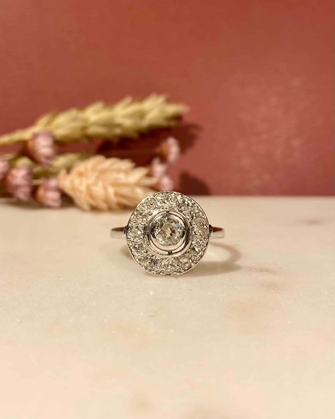 Art Deco Diamond Ring 0.83 carat &quot;Dorianne&quot;