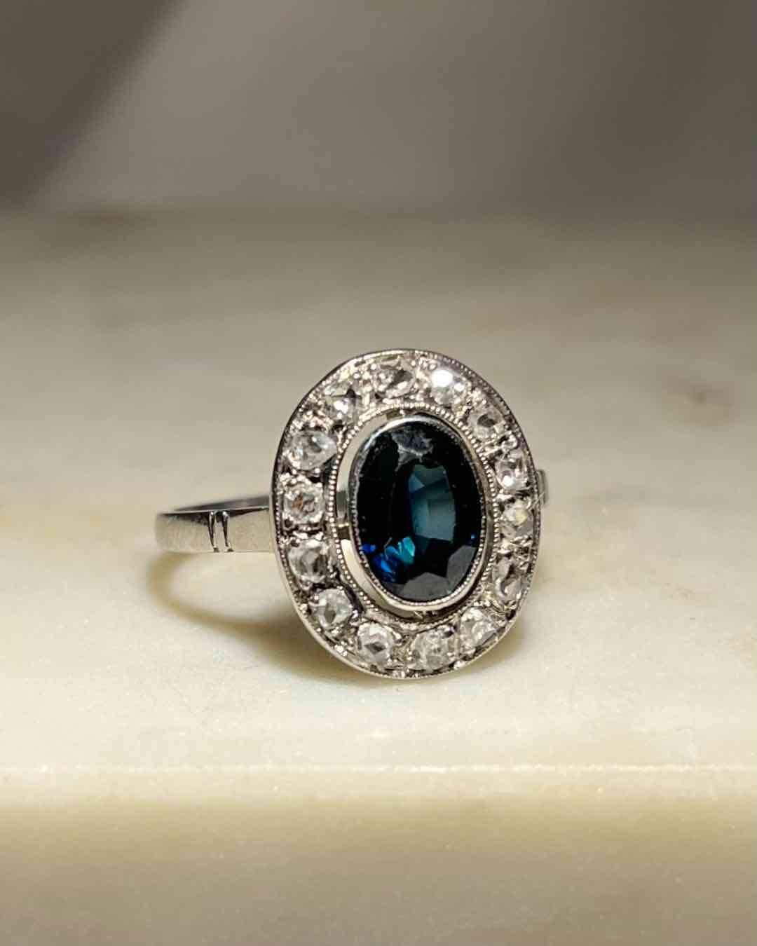Bague Art - déco Marguerite Saphir &amp; Diamants "Rosa" - Elliade Paris