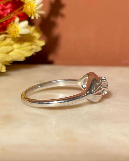 Bague Art-déco diamant 0.25 carat &quot;Iriane&quot;
