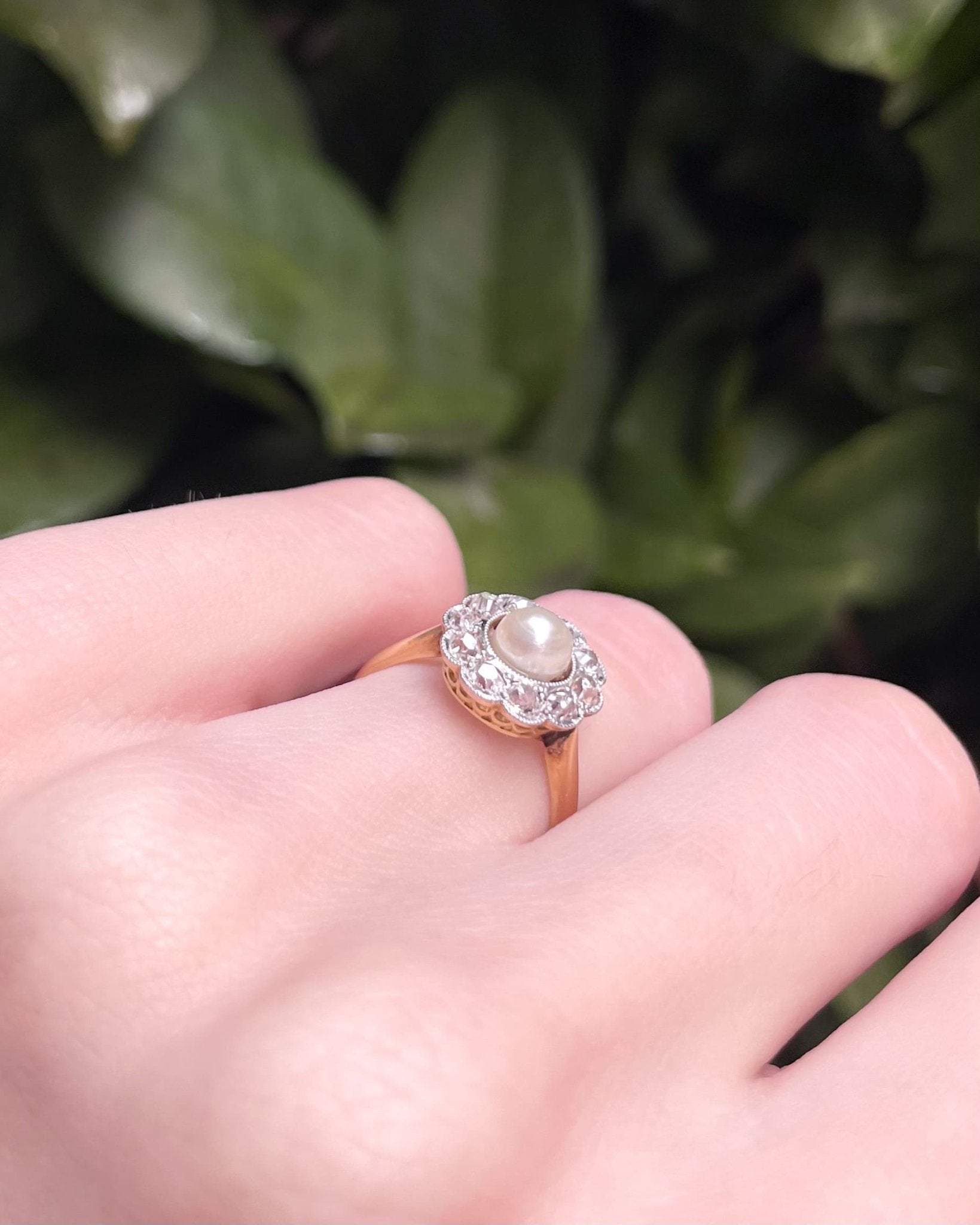 Bague Art - Déco Perle &amp; 10 Diamant "Magnolia" - Elliade Paris