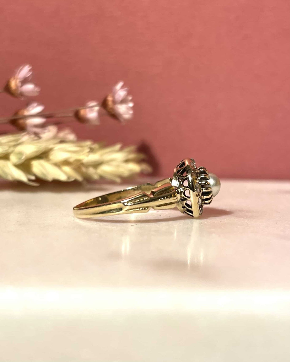 Bague Art - Déco Perle &amp; Diamants &quot;Lessy&quot; - Elliade Paris