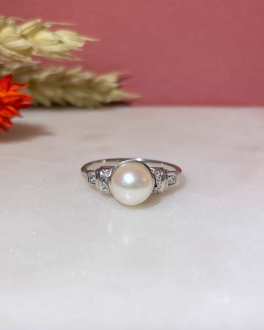 Bague Art - Déco Perle &amp; Diamants &quot;Paola&quot; - Elliade Paris