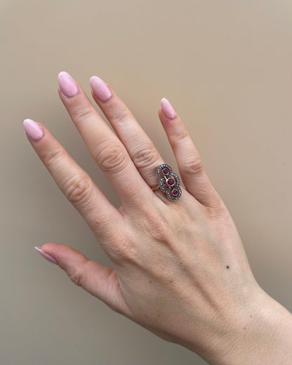 Bague Art - Déco Rubis 0.70 carat &amp; 42 Diamants &quot;Élise&quot; - Elliade Paris