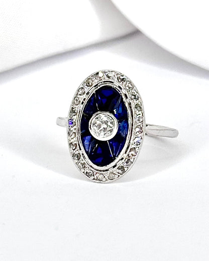 Bague Art-Déco Saphir 0.80 carat &amp; Diamants 0.27 carat "Clarance" - Elliade Paris