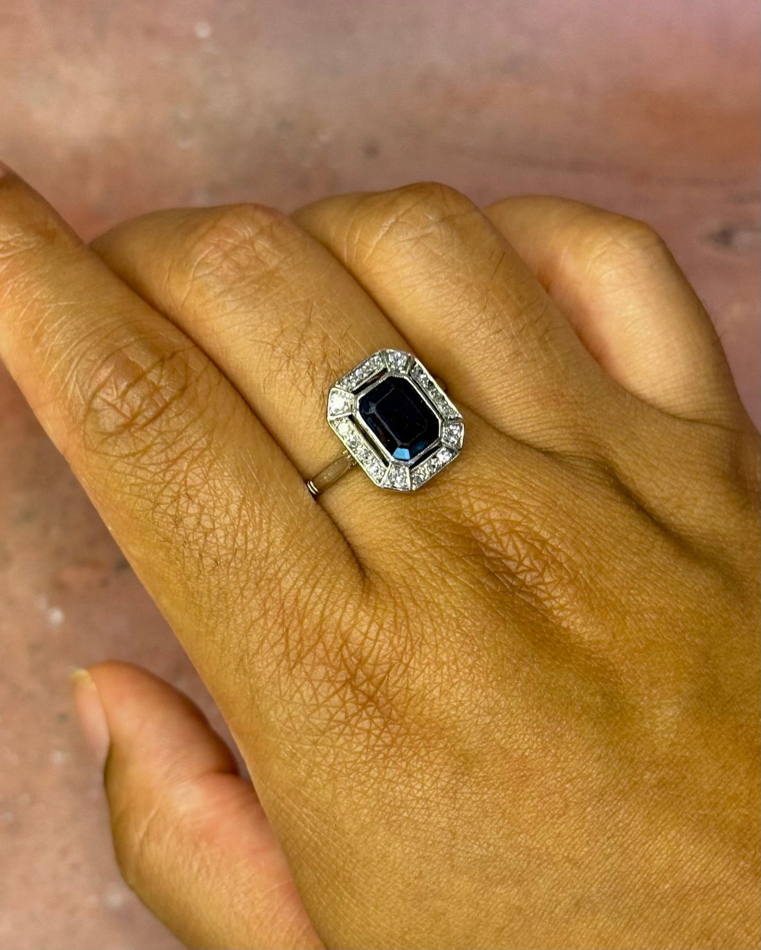 Bague Art-Déco Saphir 2.62 carats &amp; Diamants 0.22 carat 4.45g "Laure" - Elliade Paris