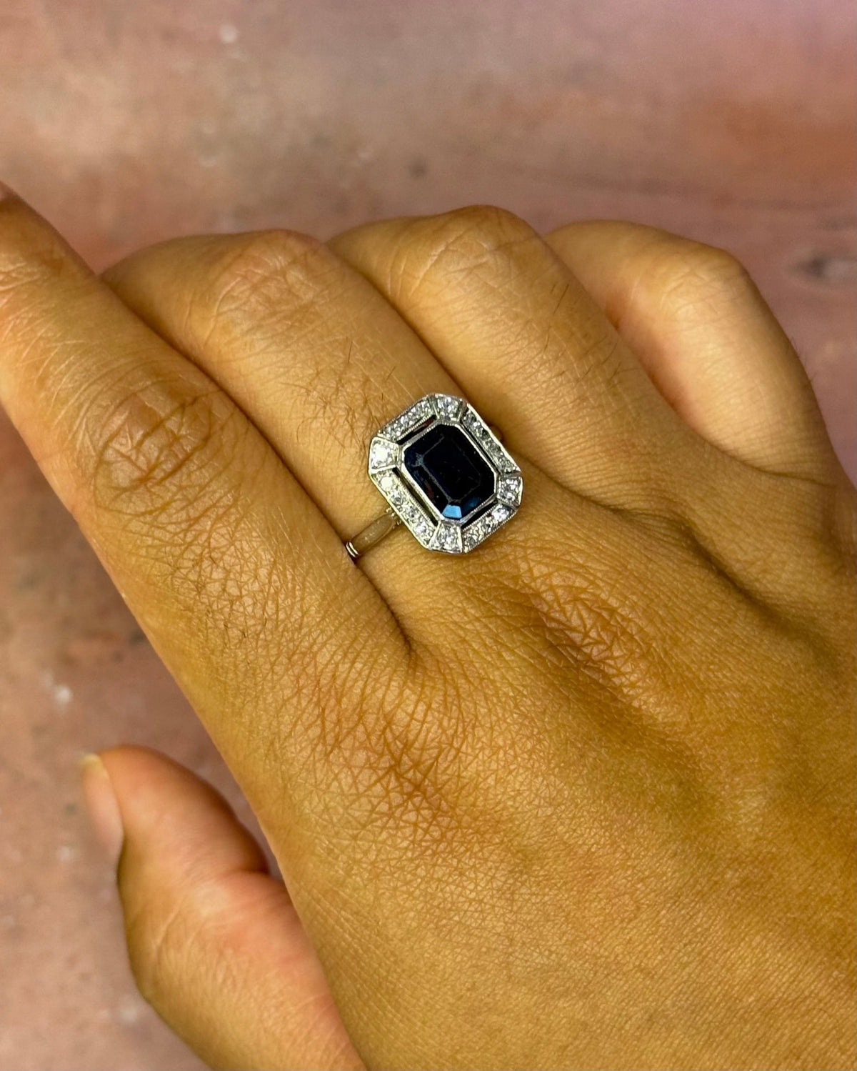 Bague Art-Déco Saphir 2.62 carats &amp; Diamants 0.22 carat 4.45g "Laure" - Elliade Paris