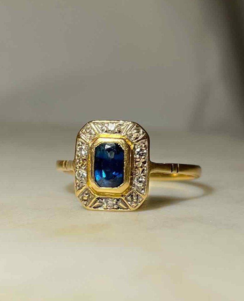 Bague Art - Déco Saphir &amp; Diamants "Louise" - Elliade Paris