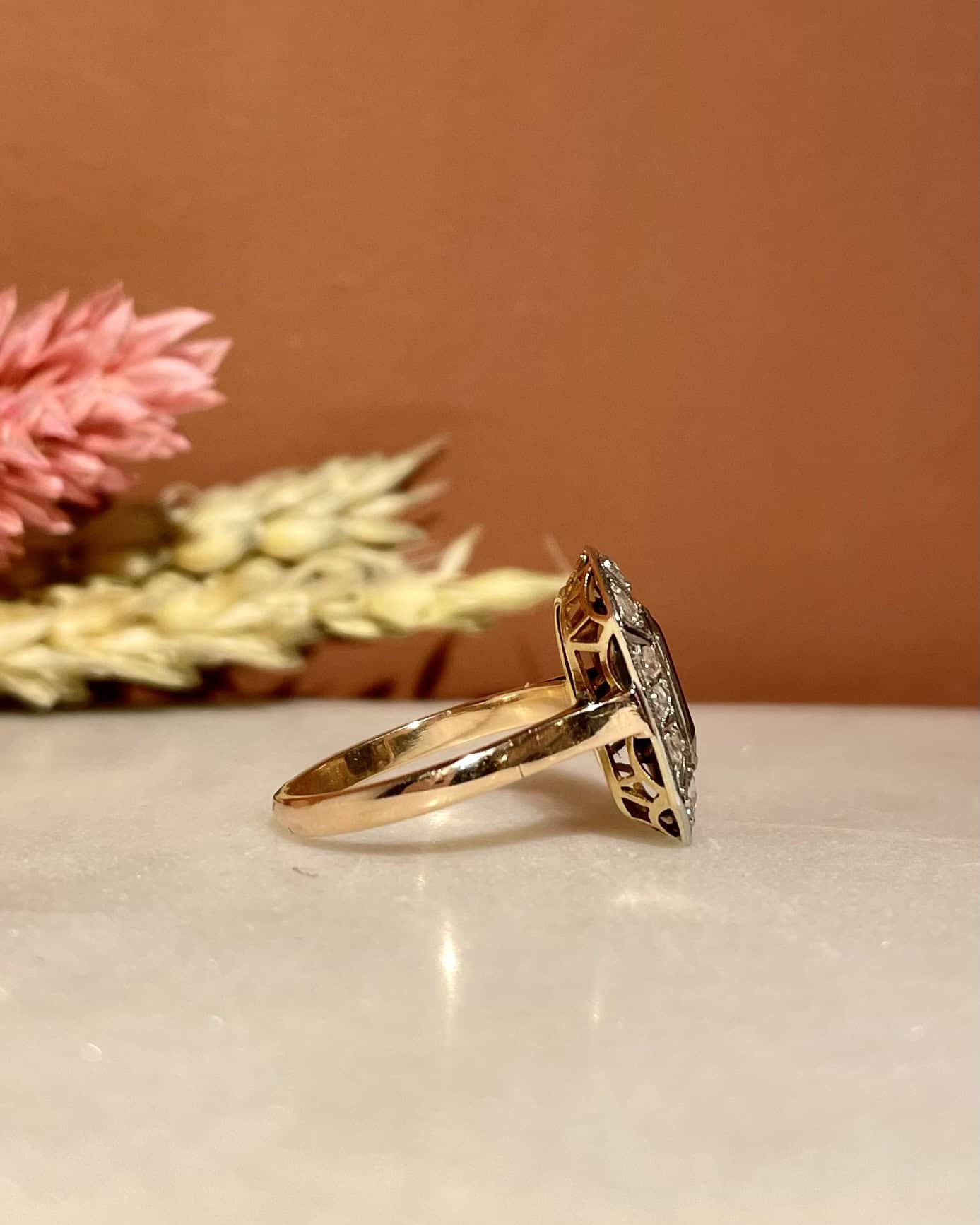 Bague Art-Déco Saphir 1.05 carat &amp; Diamants "Palma" - Elliade Paris
