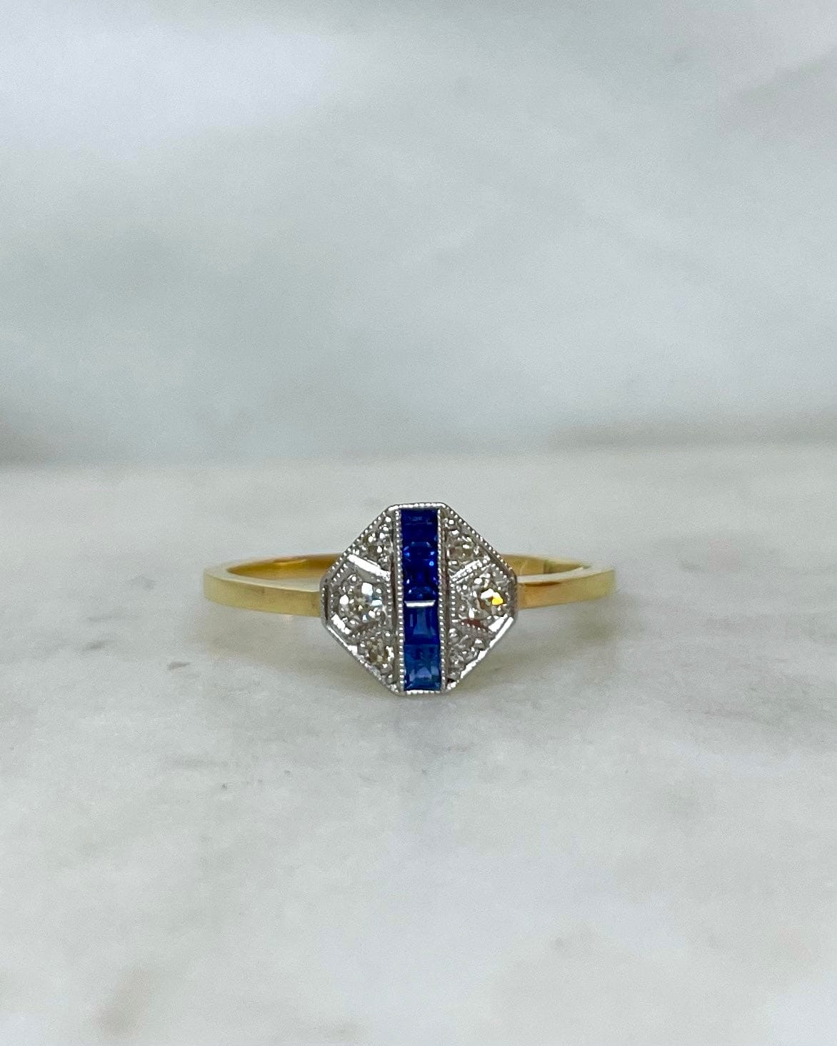 Bague Art Déco Saphirs 0.24 carat &amp; Diamants “Lazarelle” - Elliade Paris