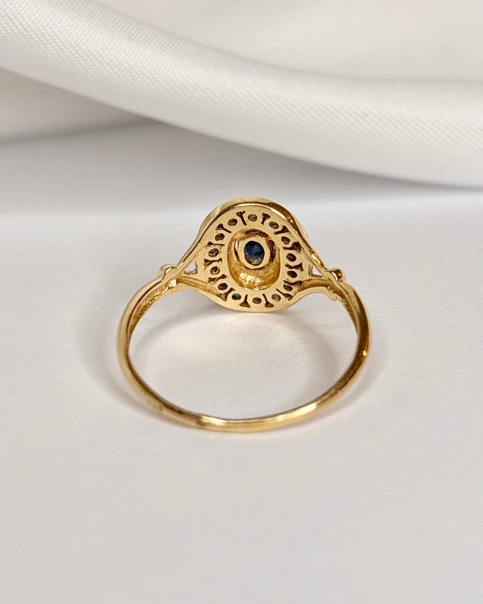 Bague Art Déco Saphirs 0.52 carat "Cindy" - Elliade Paris