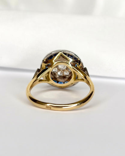 Bague Art Déco Saphirs 0.80 carat &amp; Diamants 0.36 carat "Zita" - Elliade Paris