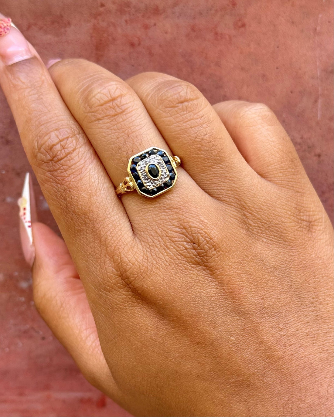 Bague Art-Déco Saphirs 0.90 carat &amp; Diamants "Flavie" - Elliade Paris