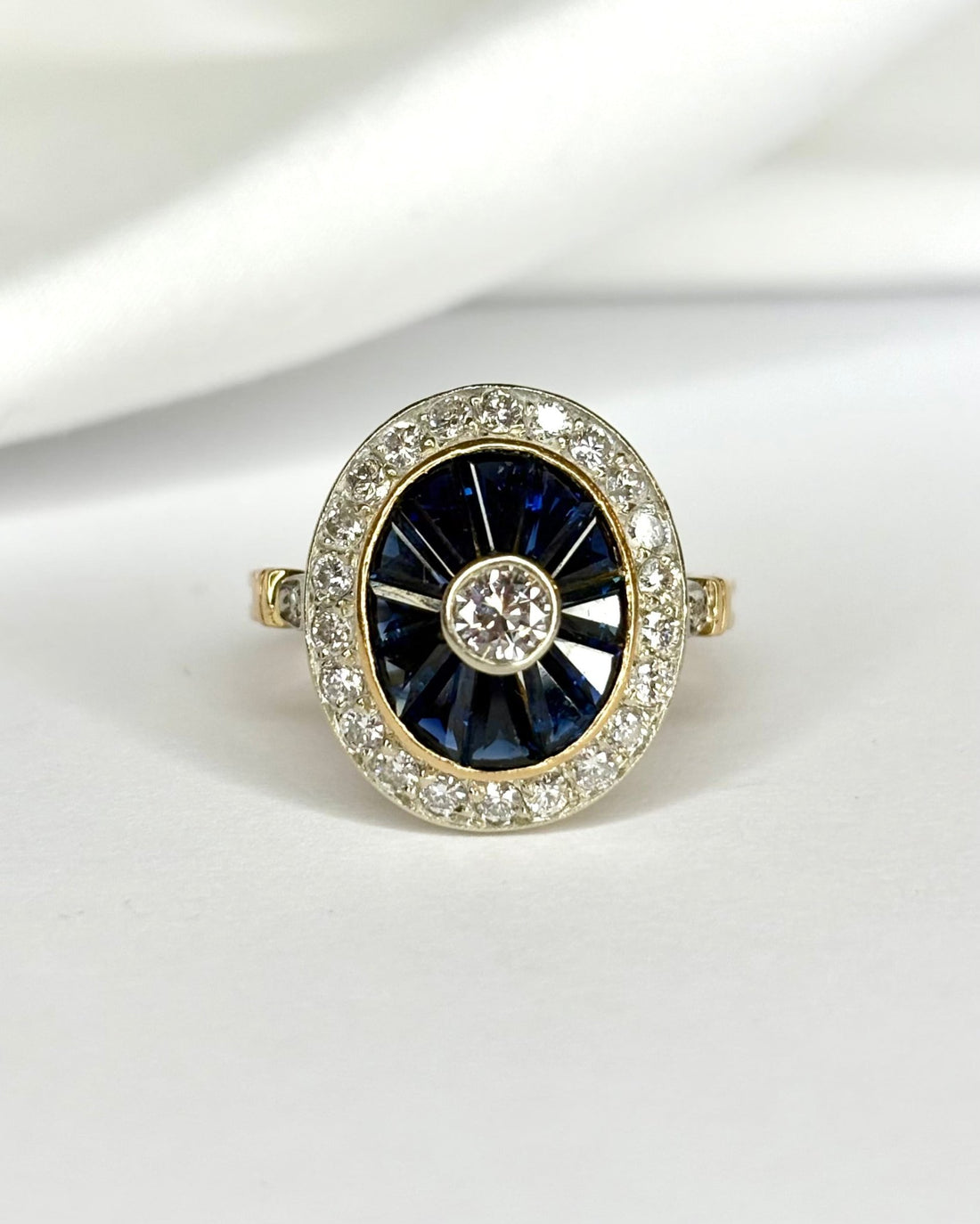 Bague Art Déco Saphirs 1.34 carat &amp; Diamants 0.63 carat "Zoé" - Elliade Paris