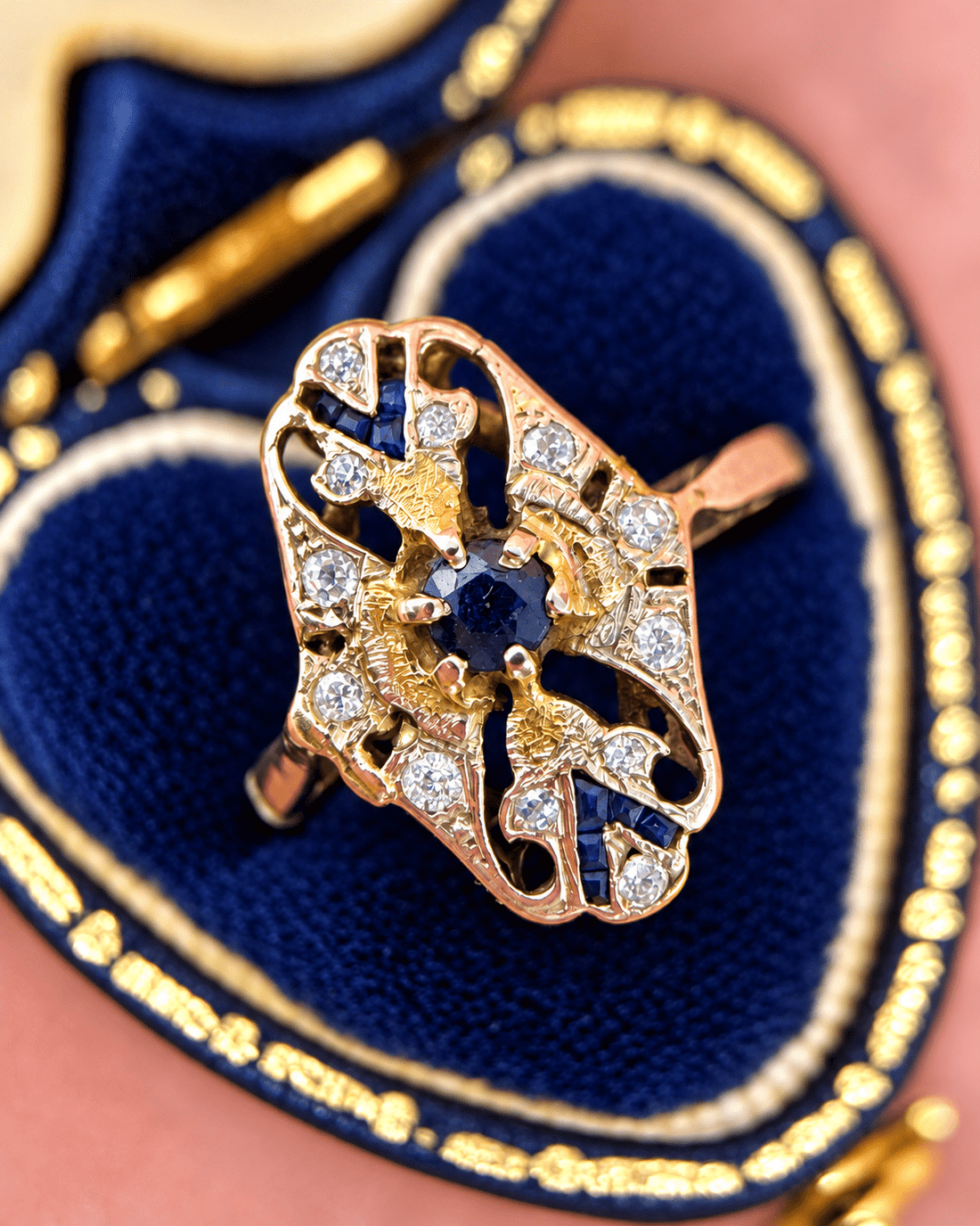 Bague Art-Déco Saphirs &amp; Diamants "Ariana" - Elliade Paris