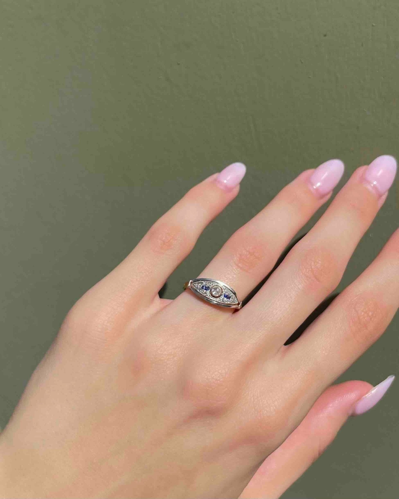 Bague Art - Déco Saphirs &amp; Diamants "Elaina" - Elliade Paris