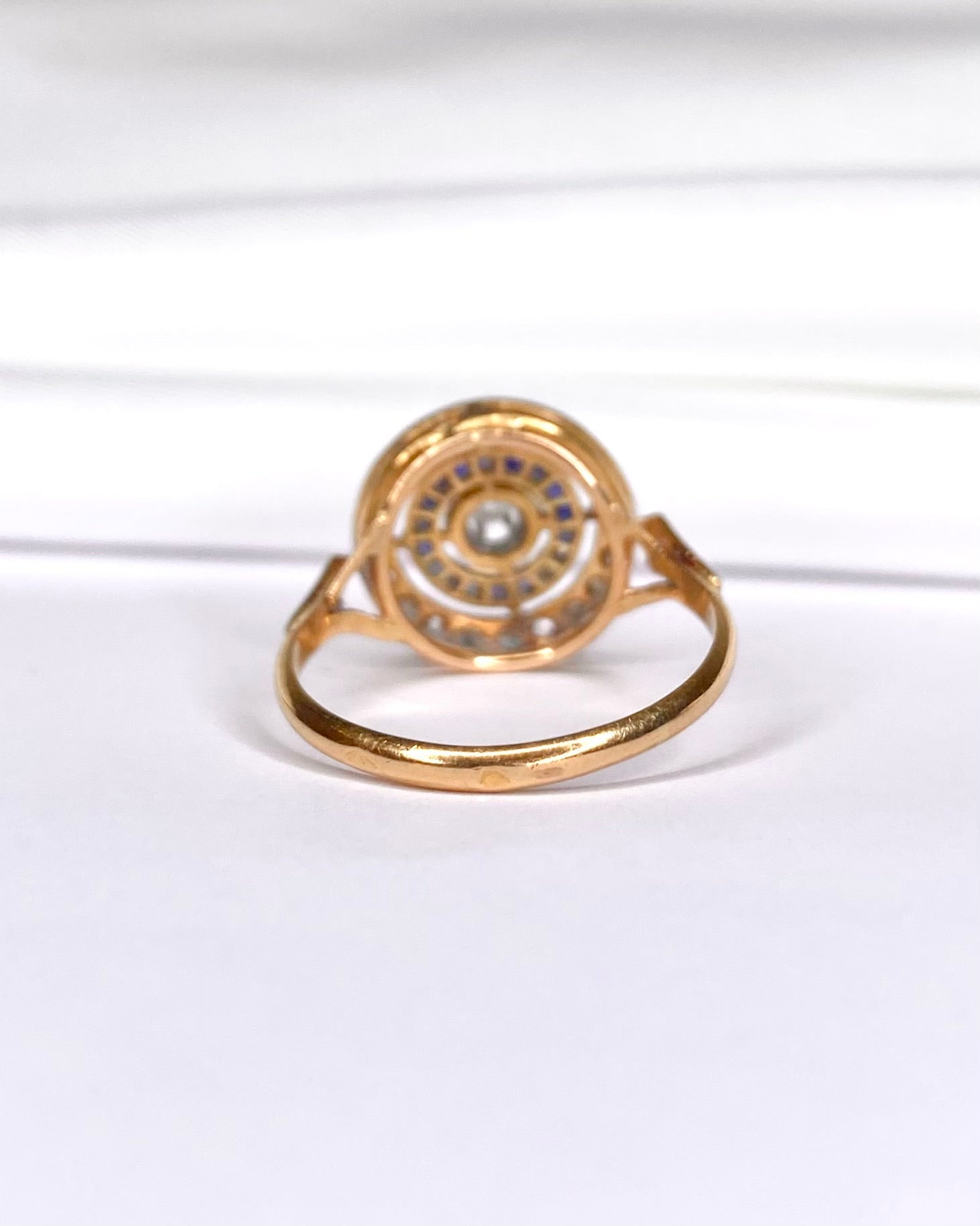 Bague Art Déco Saphirs &amp; Diamants "Jodie" - Elliade Paris