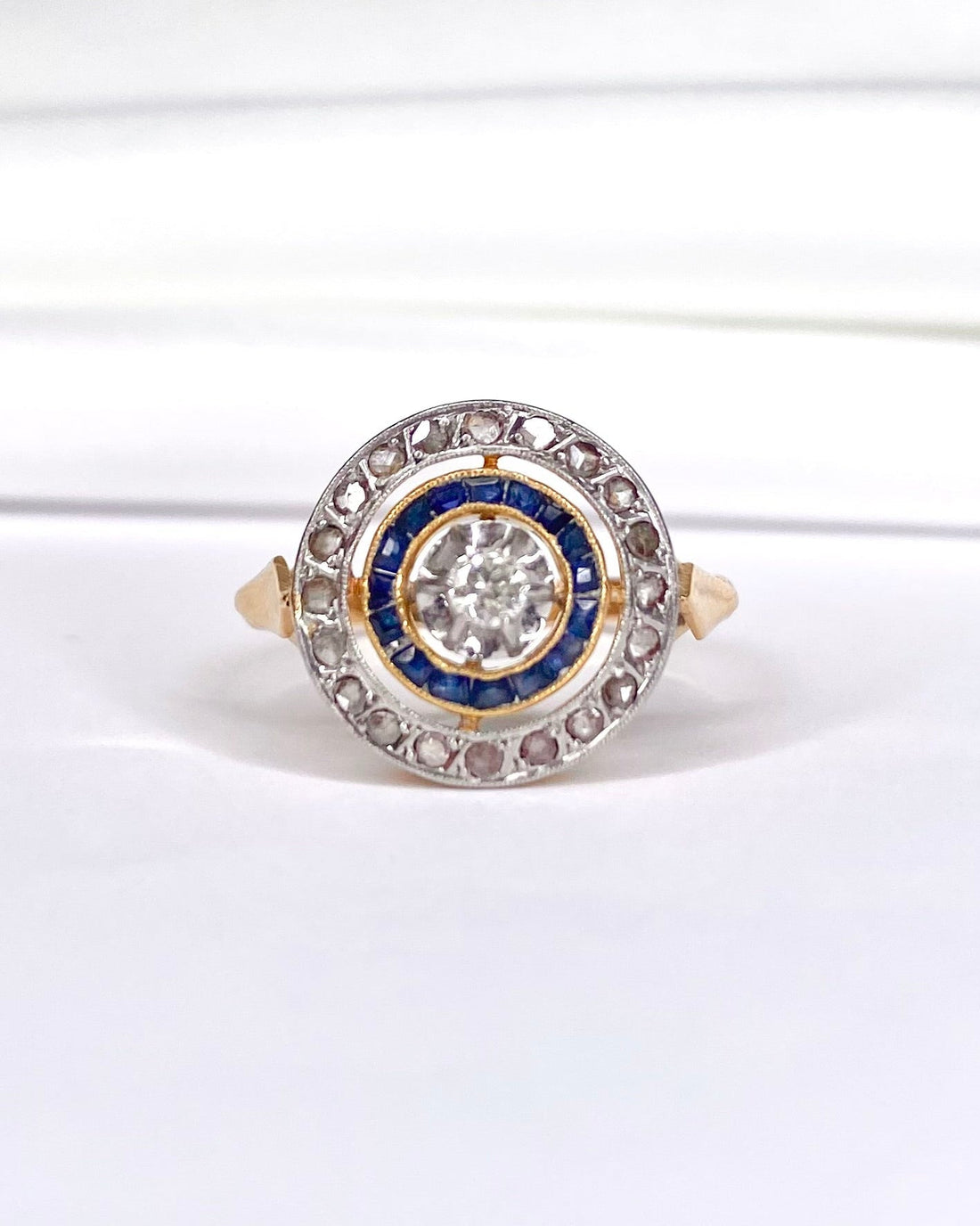 Bague Art Déco Saphirs &amp; Diamants "Jodie" - Elliade Paris