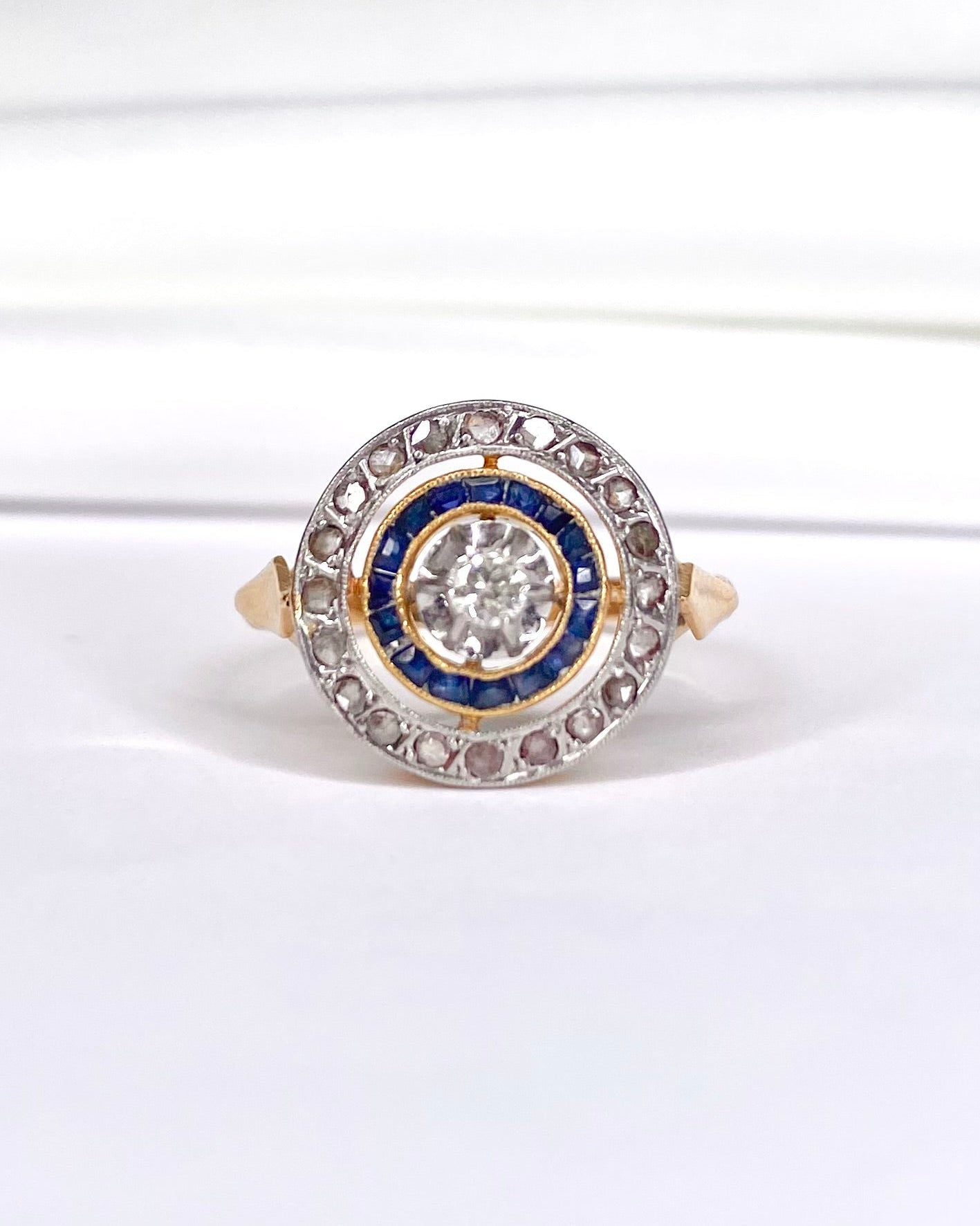 Bague Art Déco Saphirs &amp; Diamants "Jodie" - Elliade Paris