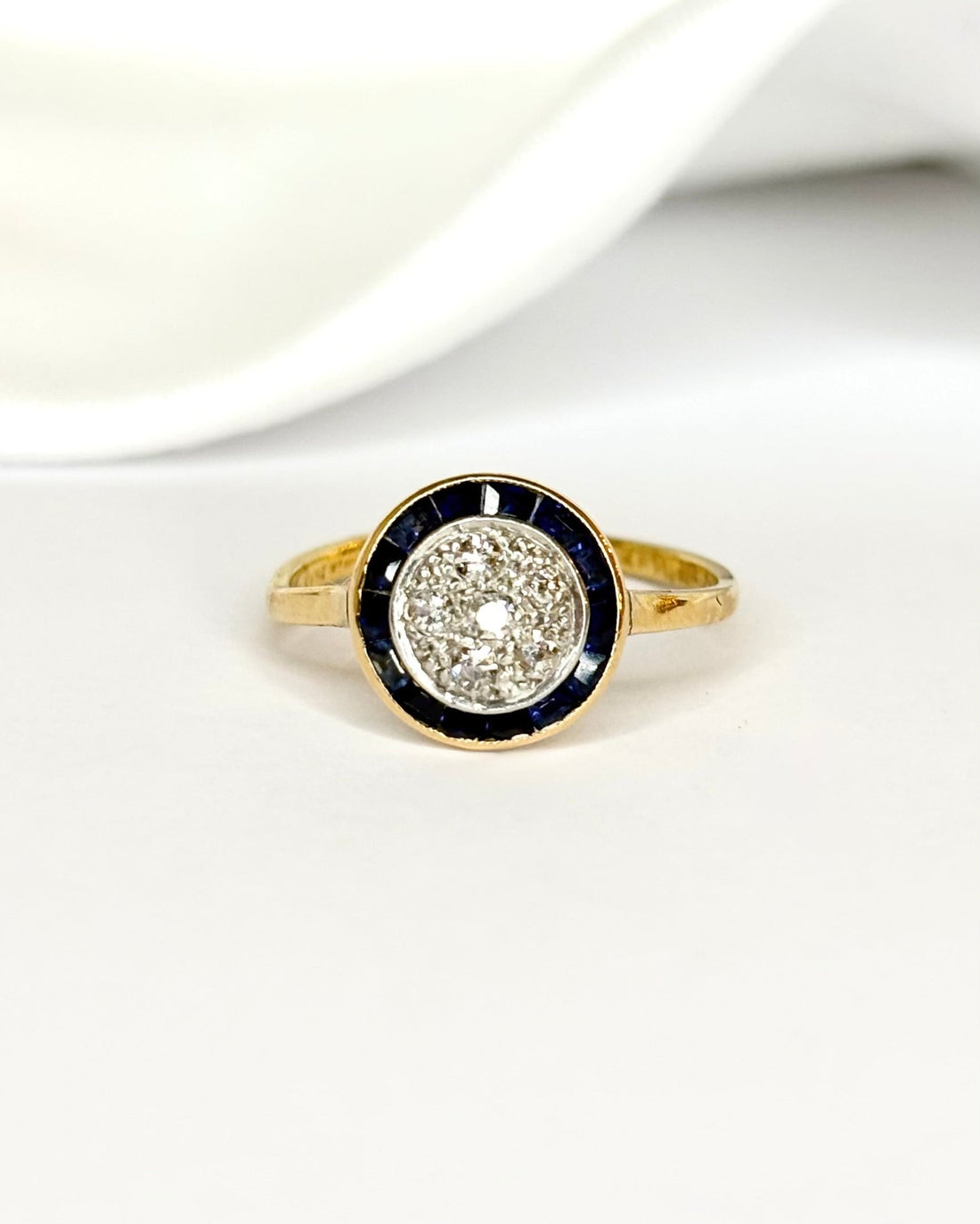 Bague Art Déco Saphirs &amp; Diamants "Lison" - Elliade Paris