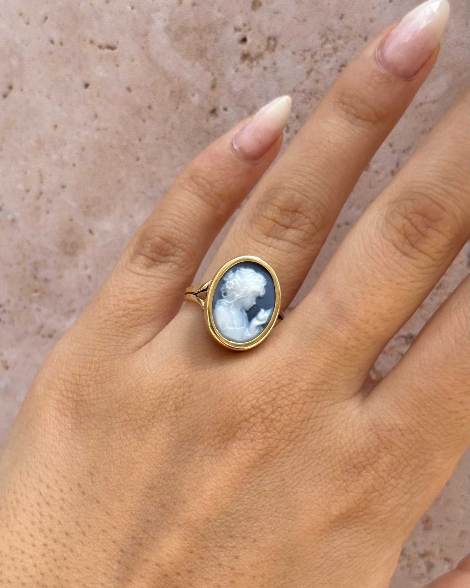 Bague Camée Onyx "Mélisande" - Elliade Paris