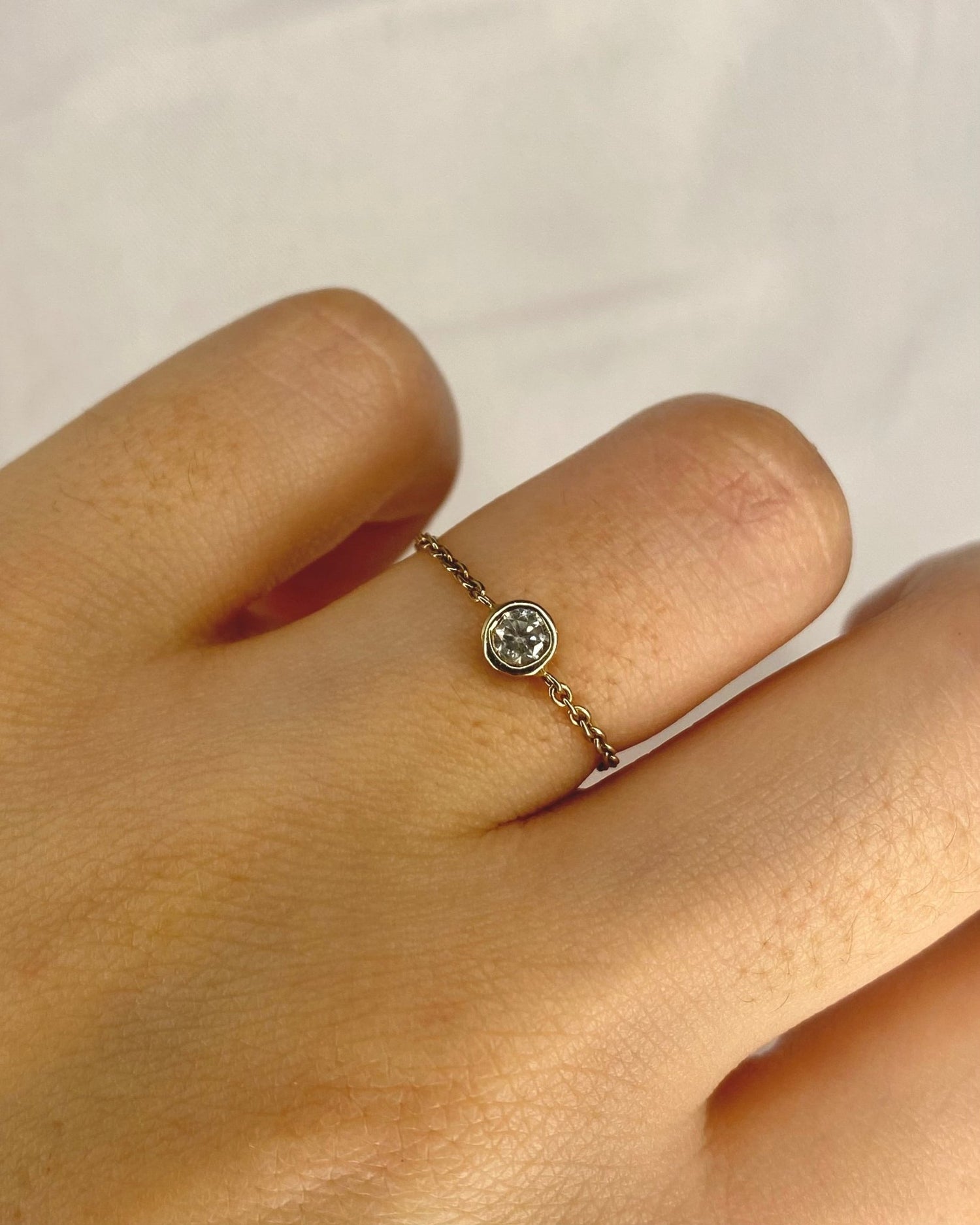 Bague Chaîne Solitaire Diamant 0.15 carat "Farida" - Elliade Paris