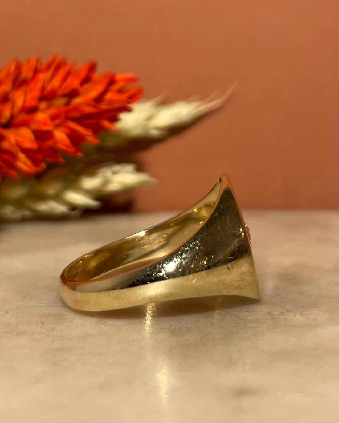 &quot;Asma&quot; Diamond Star Signet Ring