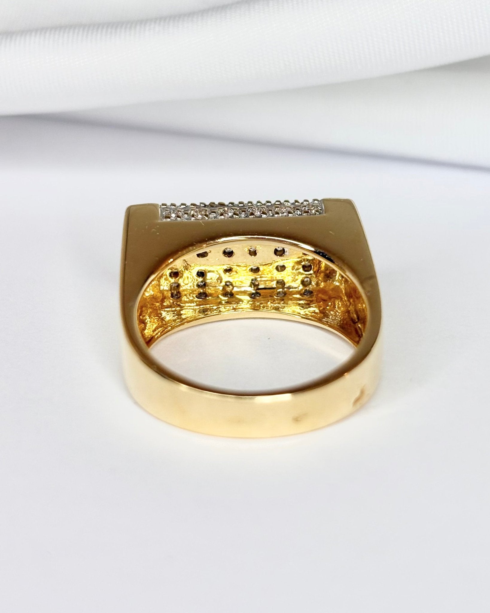 Bague Chevalière Diamants &amp; Or 9.91g "Bélinde" - Elliade Paris