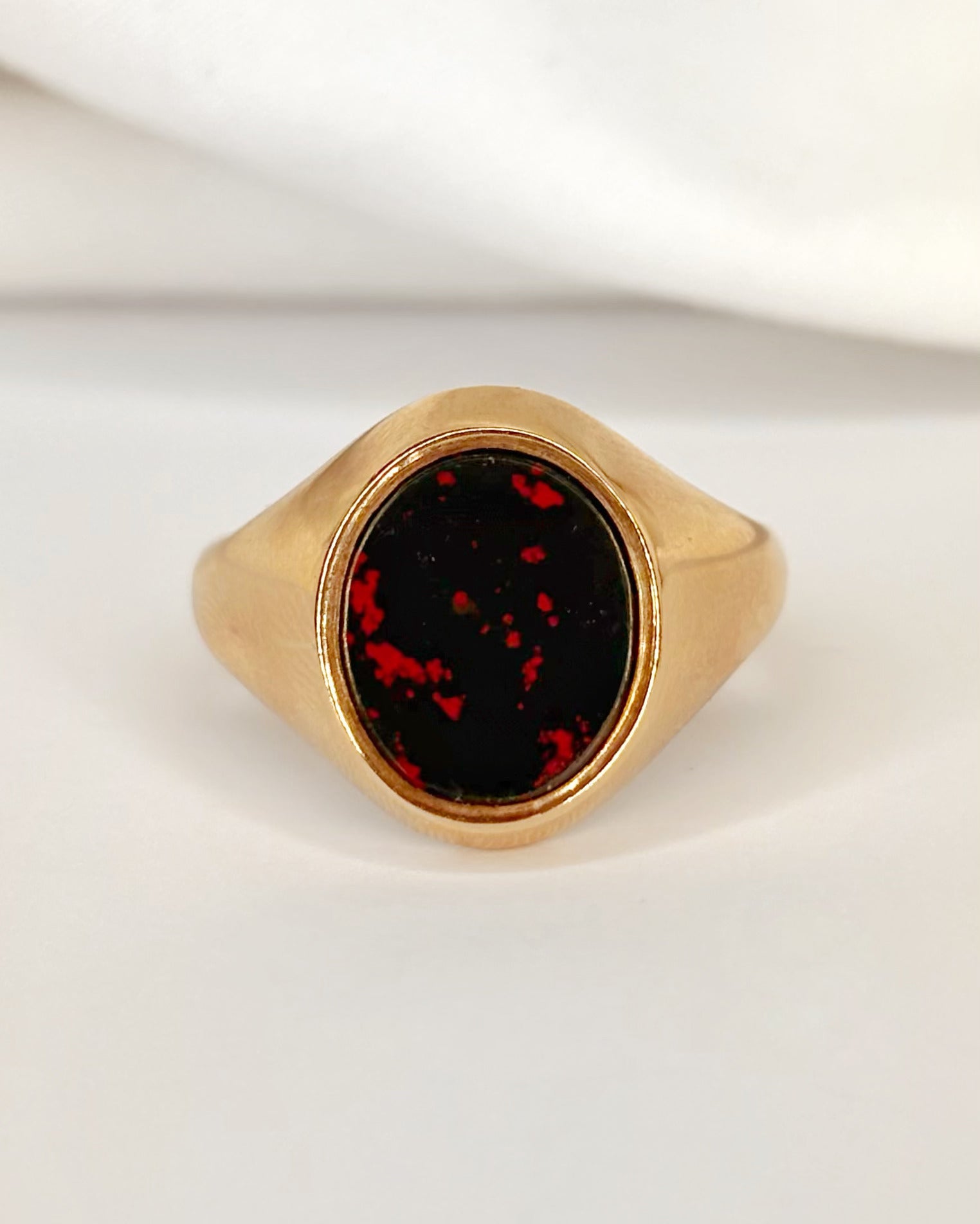 Bague Chevalière Jaspe Sanguin "Esma" - Elliade Paris