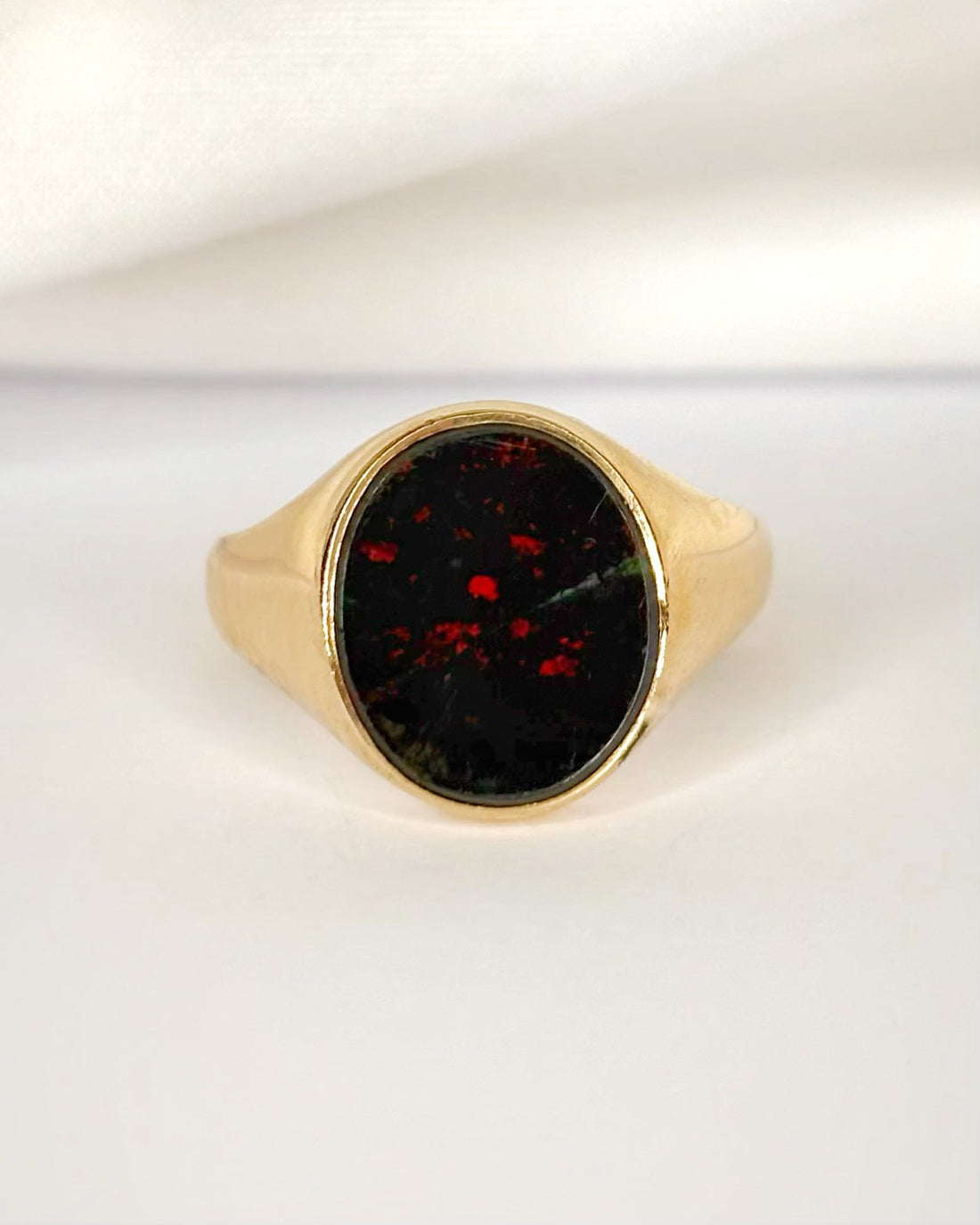 Bague Chevalière Jaspe Sanguin "Marien" - Elliade Paris