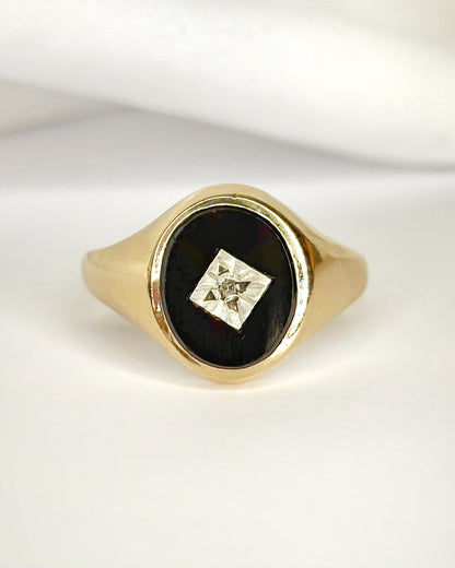 Bague Chevalière Onyx &amp; Diamant "Joe" - Elliade Paris