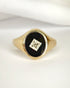 Bague Chevalière Onyx & Diamant "Joe" - Elliade Paris