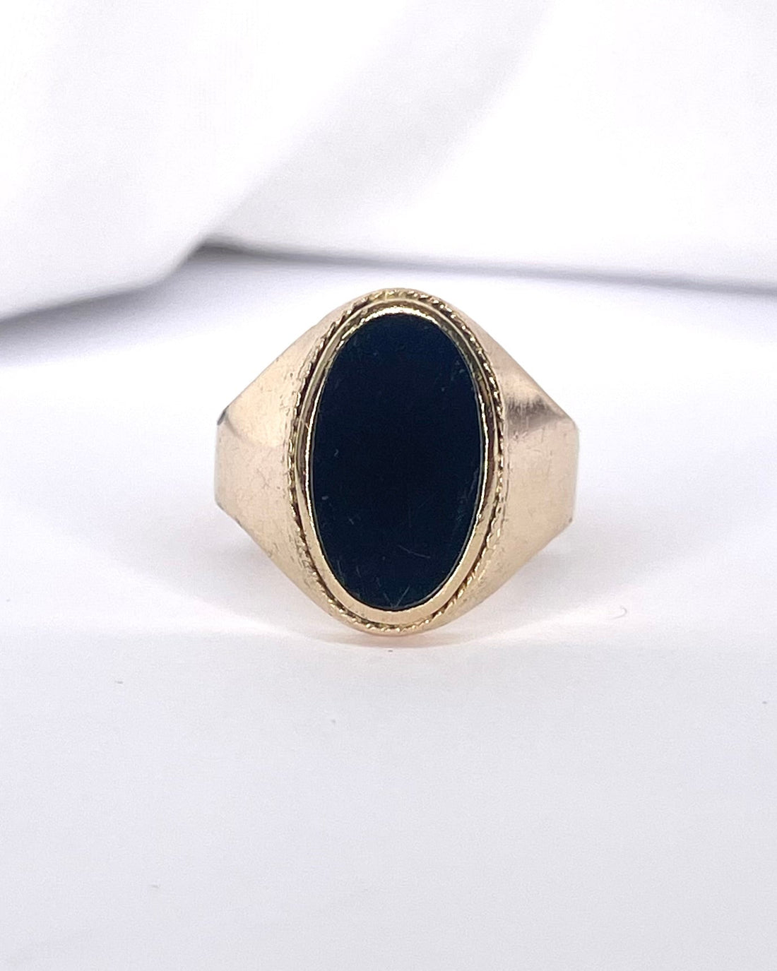 Bague Chevalière Onyx &amp; Or 5,3g "Romane" - Elliade Paris
