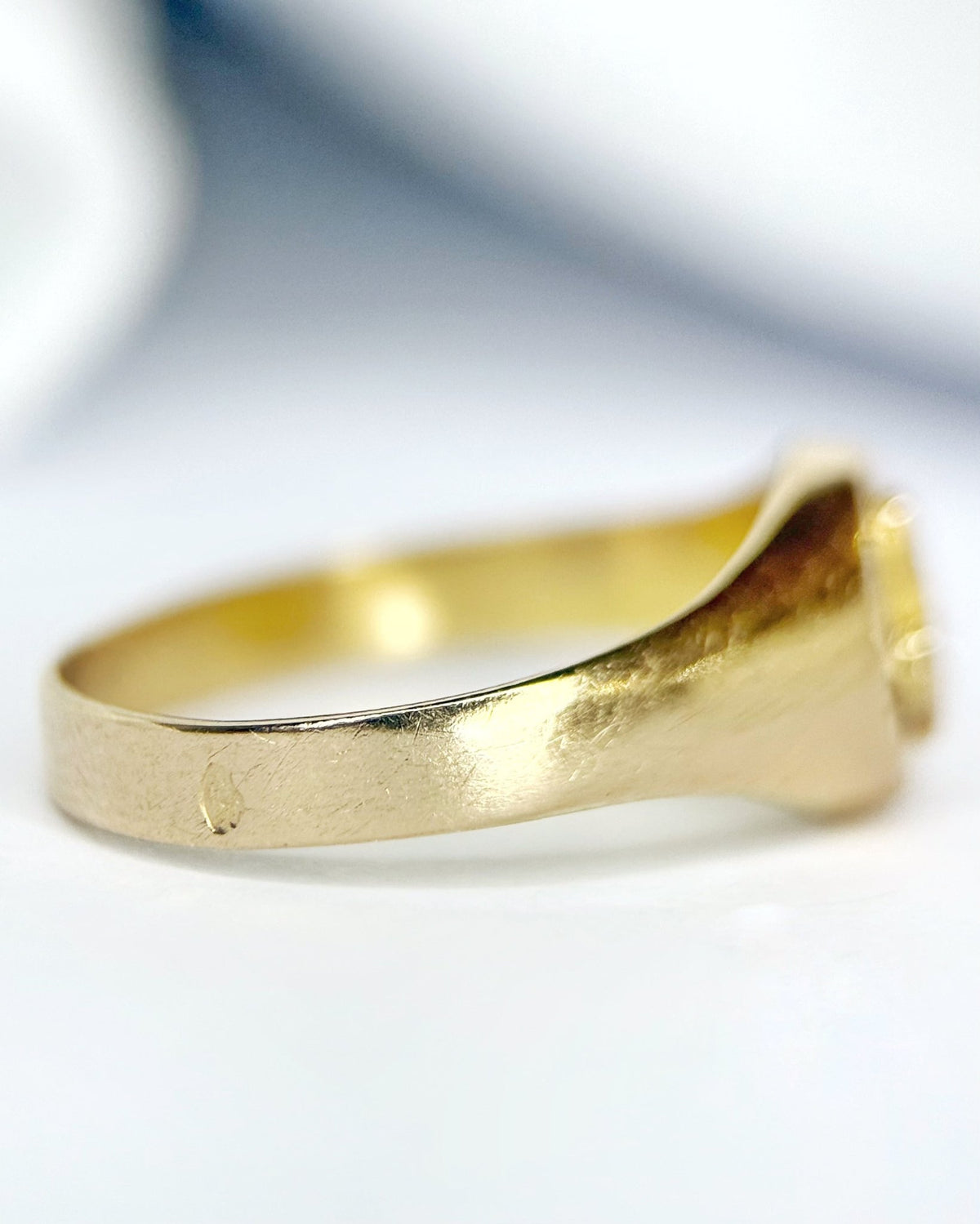 Bague Chevalière Or Jaune 1,47g "Pascale" - Elliade Paris