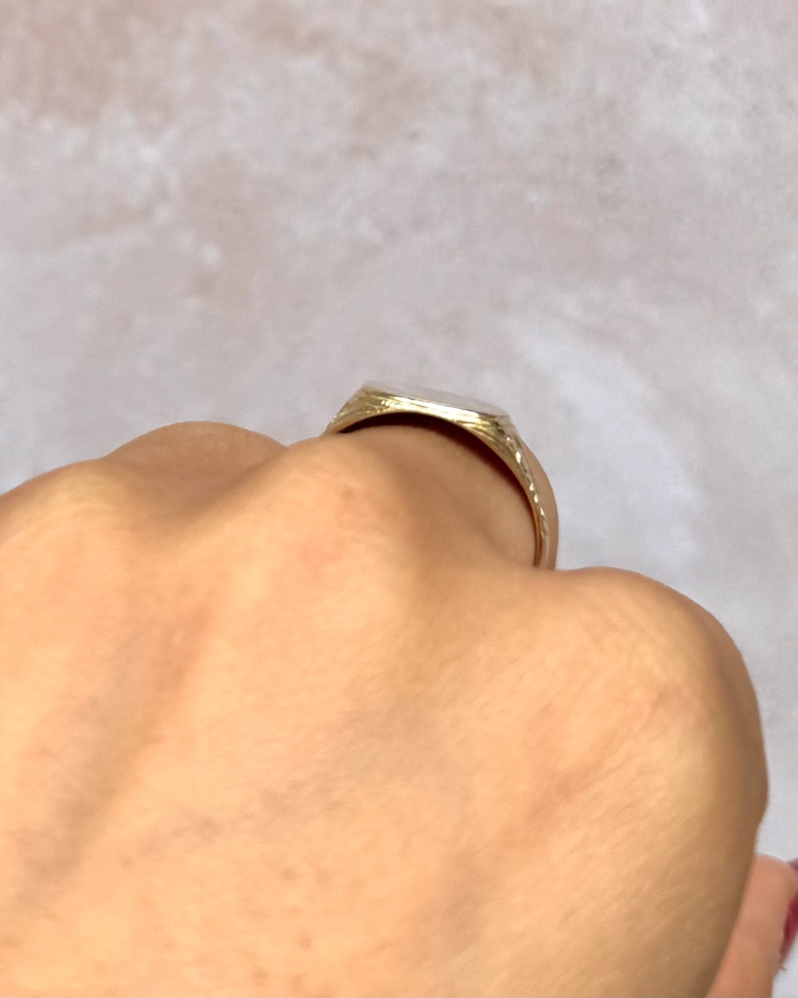 Bague Chevalière Or Jaune "Emilia" - Elliade Paris