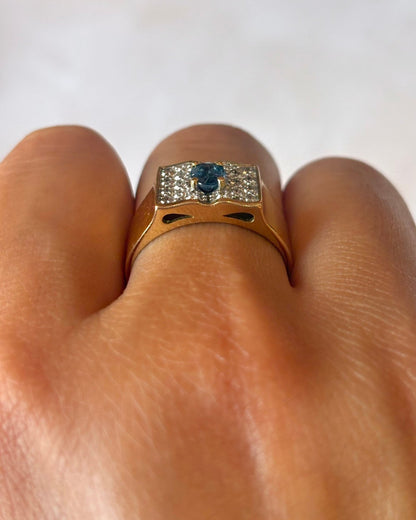 Bague Chevalière Saphir &amp; Diamants "Alexia" - Elliade Paris