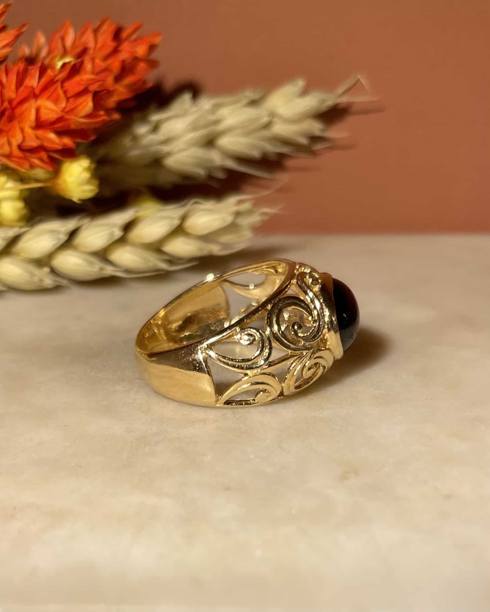 Bague chevalière vintage Grenat Cabochon "Sacha" - Elliade Paris