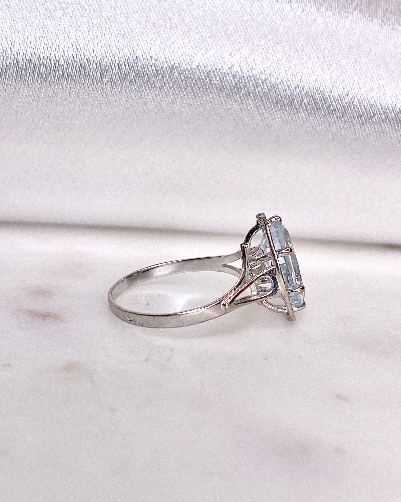Bague Cocktail Aigue - Marine 1.60 carat &quot;Rayla&quot; - Elliade Paris