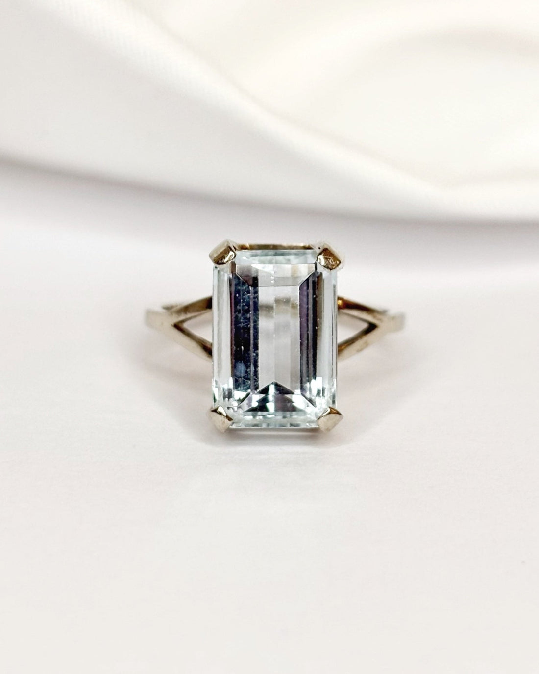 Bague Cocktail Aigue - Marine 4.10 carats "Lena" - Elliade Paris