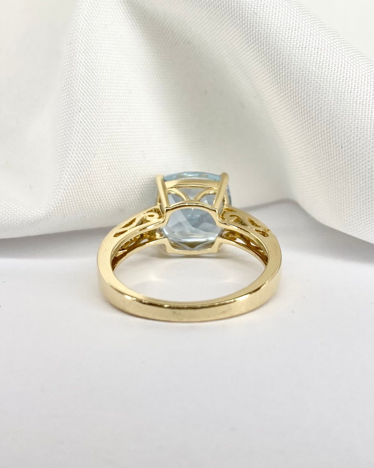 Bague Cocktail Aigue - Marine 4.50 carats &amp; 20 Diamants "Stella" - Elliade Paris