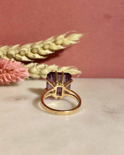 Bague Cocktail Améthyste 11 carats &quot;Ember&quot; - Elliade Paris