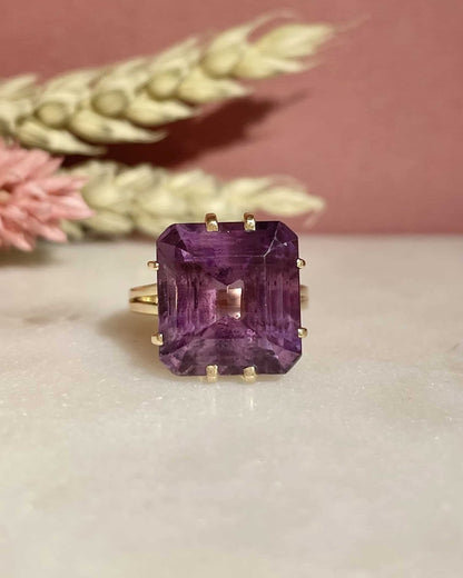 Bague Cocktail Améthyste 11 carats &quot;Ember&quot; - Elliade Paris